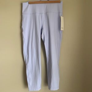 Lululemon BNWT legging. smoke free home. High rise. 23” length. Size 12